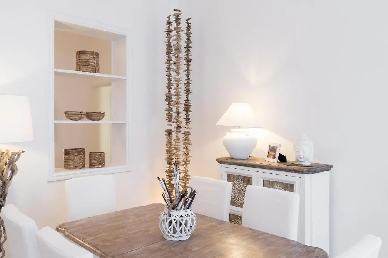 Spanish Steps 52 Luxury Rome Apartment